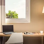 Ibis Szálloda Massy