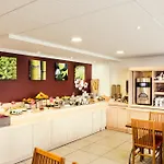 Ibis 3*