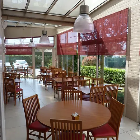 فندق Ibis 3*