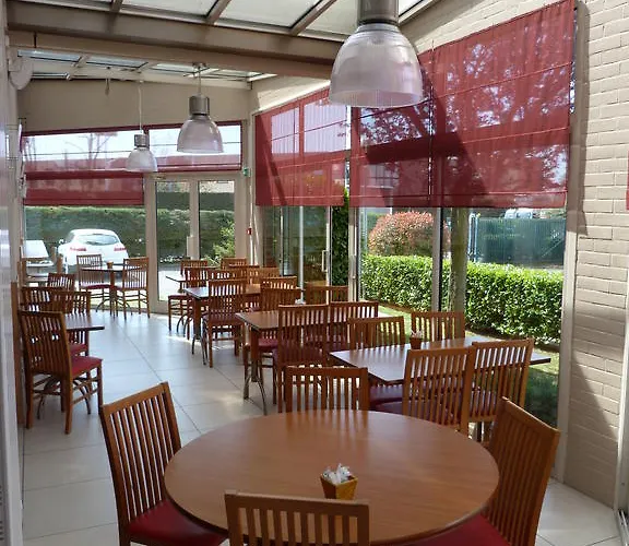 Ξενοδοχείο Ibis 3*